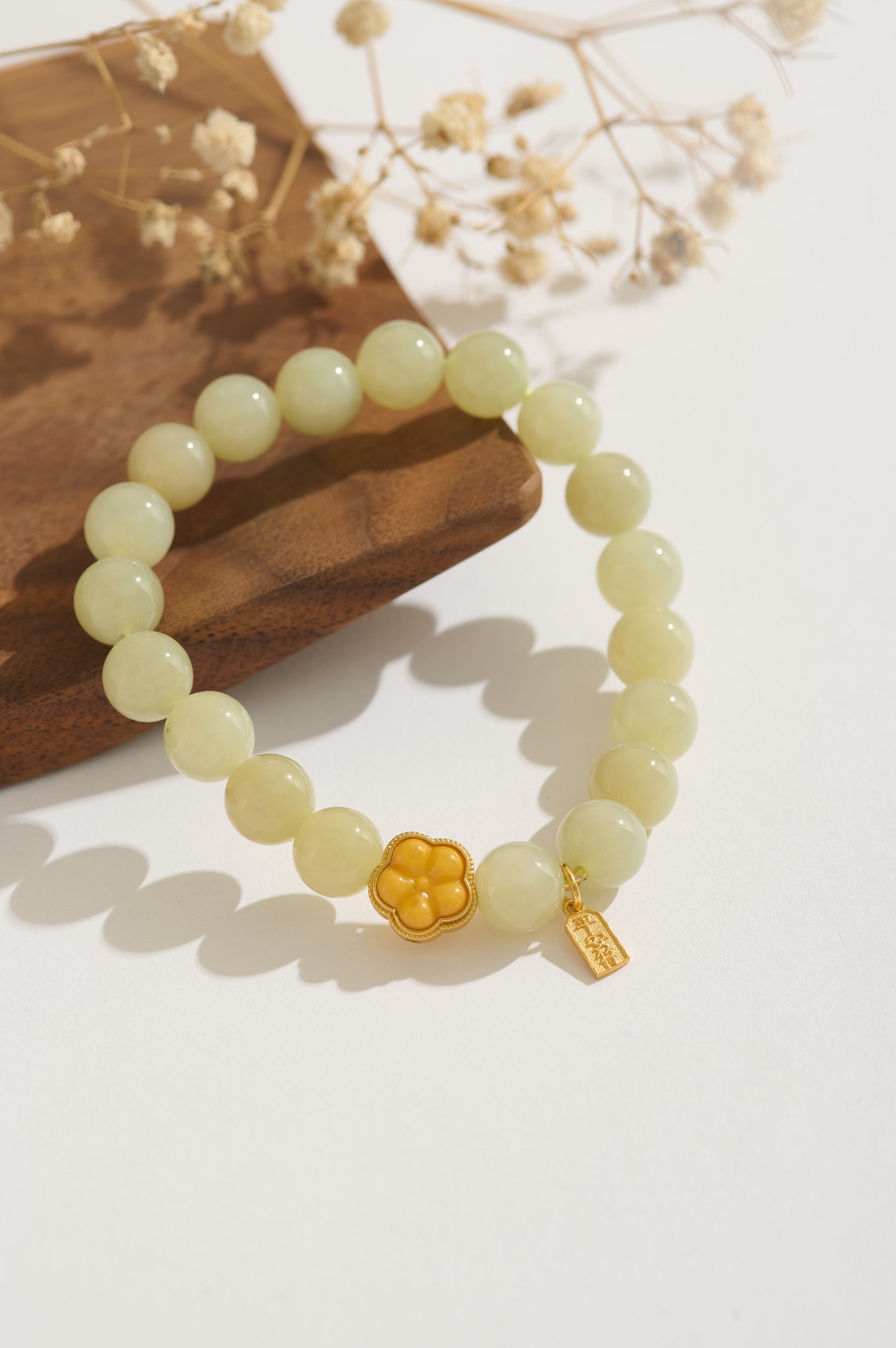 High-Quality Natural Hetian Jade Bracelet – Yellow Jade Beads with Gold-Plated Flower Charm – Handmade Lucky Jade Jewelry for Women