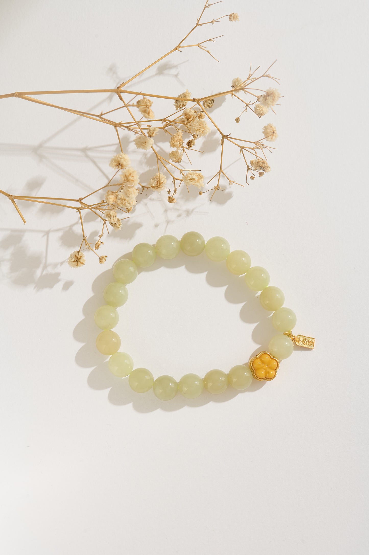High-Quality Natural Hetian Jade Bracelet – Yellow Jade Beads with Gold-Plated Flower Charm – Handmade Lucky Jade Jewelry for Women