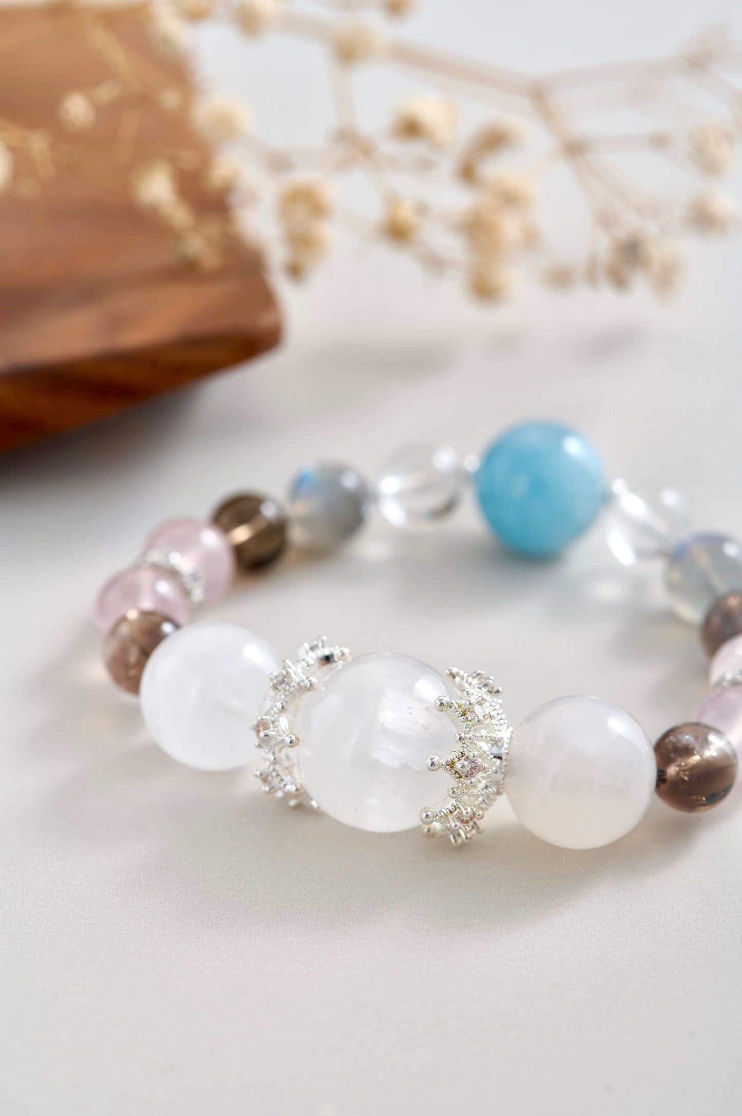 Mt. Fuji Serenity Crystal Bracelet – Snow Phantom Quartz & Aquamarine Harmony