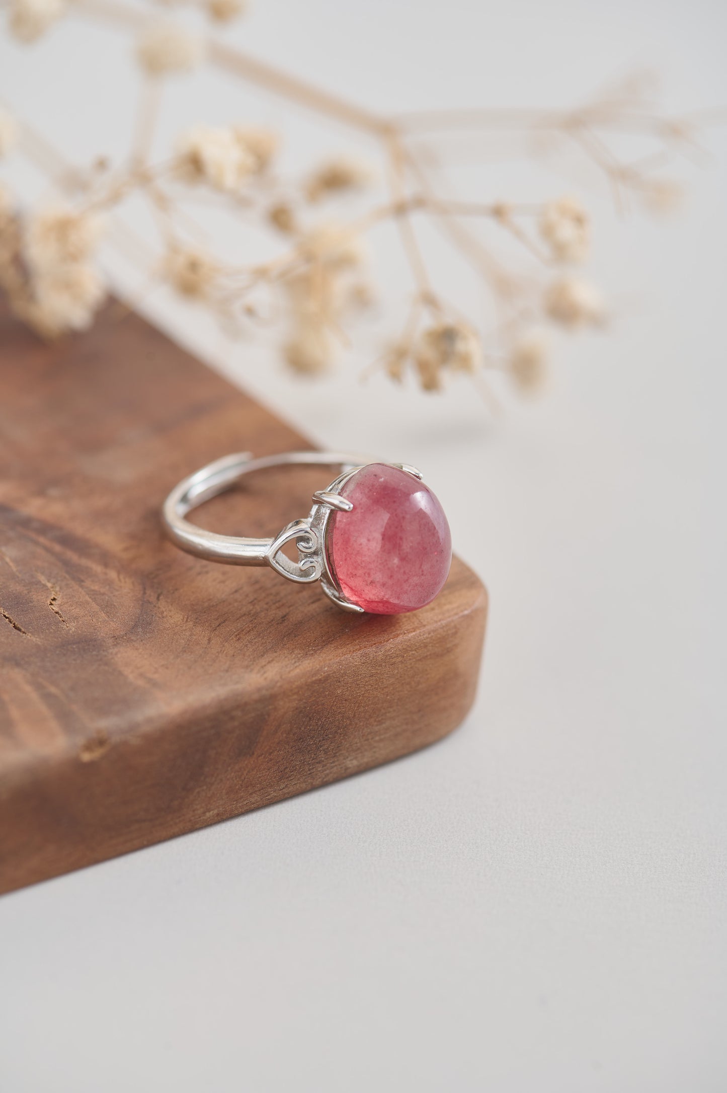 Attract Love & Romance Natural Strawberry Quartz Ring in Sterling Silver – Oval Cabochon Gemstone Ring with Elegant Scroll Design – Handmade Crystal Jewelry for Women